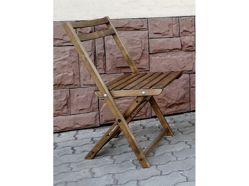 Деревянный складной стул для дачи Tallin