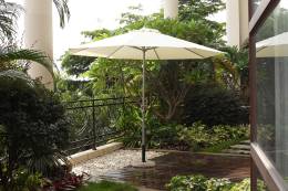 Садовый зонт Safari